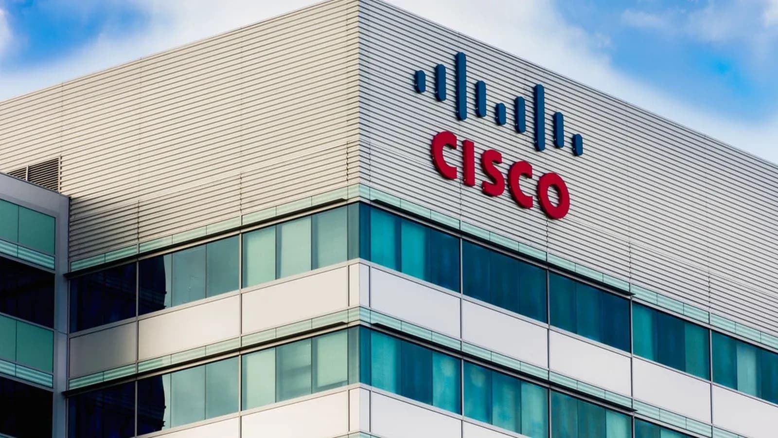 Cisco to Cut Nearly 4,000 Jobs in Q4 Amid AI Shift