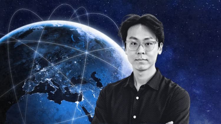 Decentralised Satellites Can Solve India’s Last-Mile Internet Problem