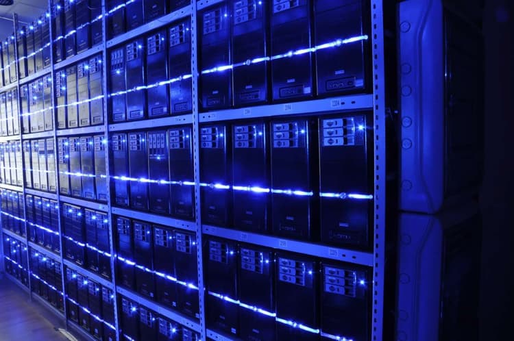 India’s Data Centres Grow Fast, Water Risks Grow Faster