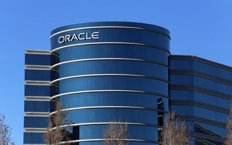 Oracle Denies Slowdown at AI Data Centre Project in US