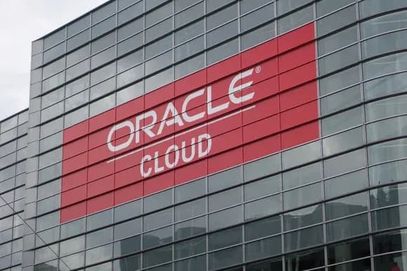 Oracle Revamps Cloud Software for AI Agents to Automate Business Tasks