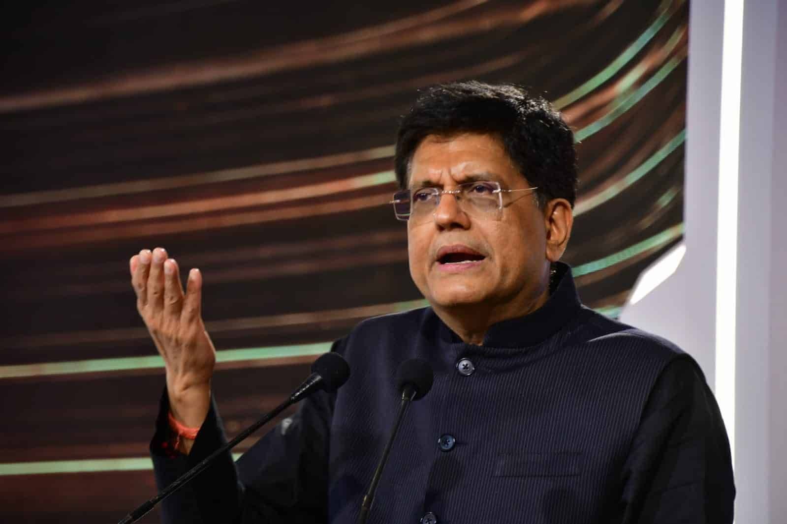 Piyush Goyal Calls for AI-Enabled Government e-Marketplace for Intelligent Procurement