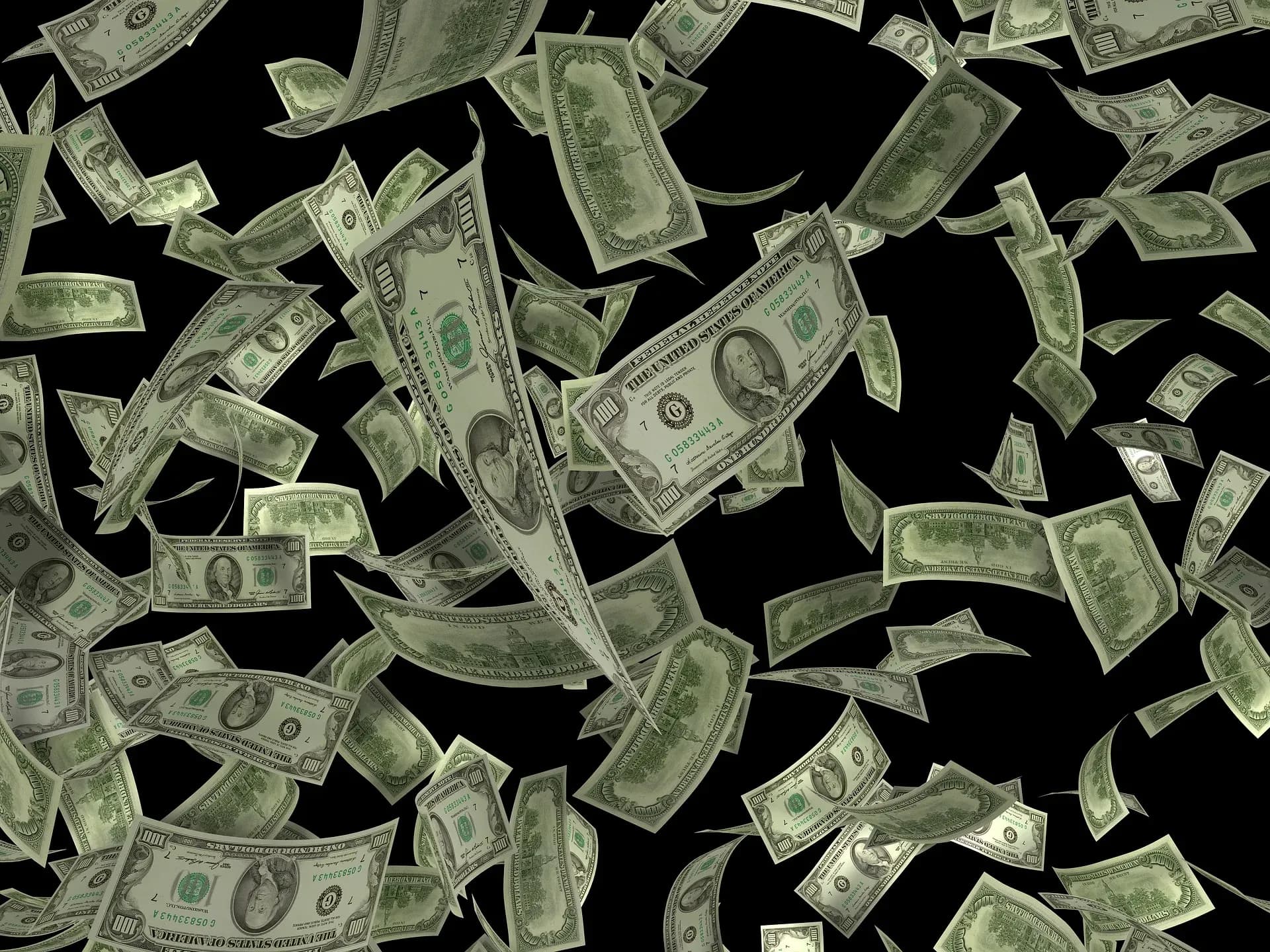 The $1M GCC Salary Myth: Report Reveals Reality of CXO Pay