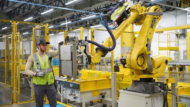 Amazon halts Blue Jay robotics project after less than six months