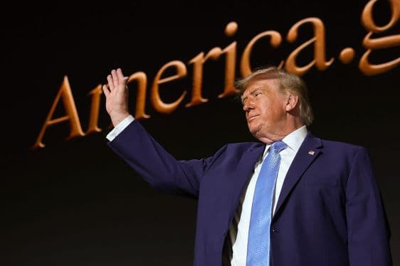 Musk’s AI chatbot Grok reportedly encouraged Trump to capture Venezuela’s president