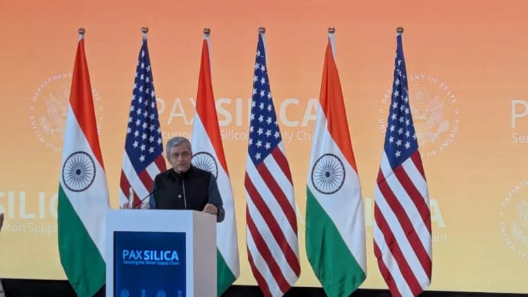 Queues, Quadrupeds & Quoted Pledges: IndiaAI Ends with Big Money and Bigger Intent