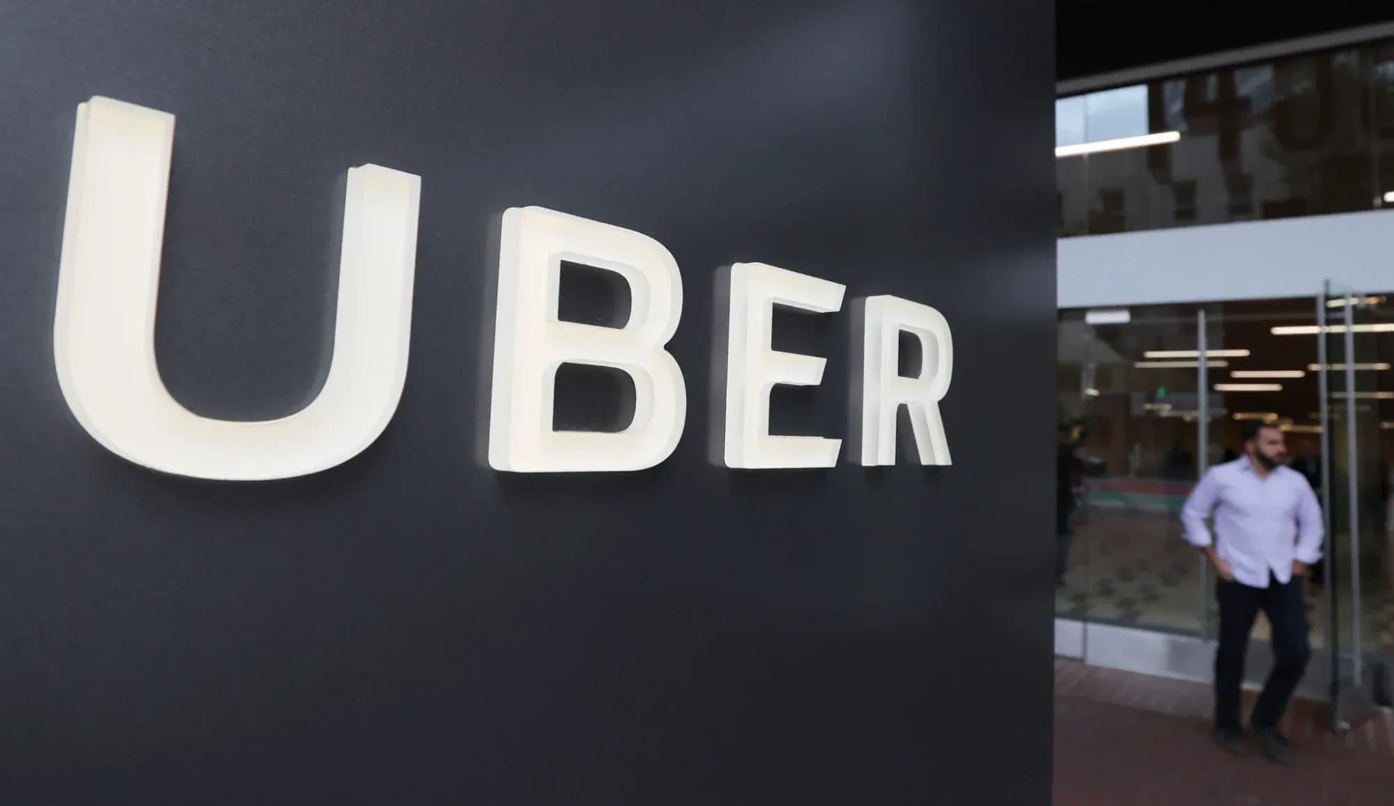 Uber Limits AI Coding Tool Spend to $1,500 Per Employee a Month: Report